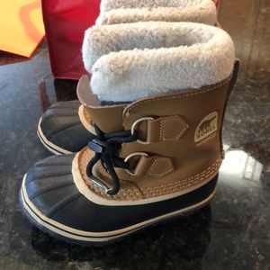 Kids Sorel boots